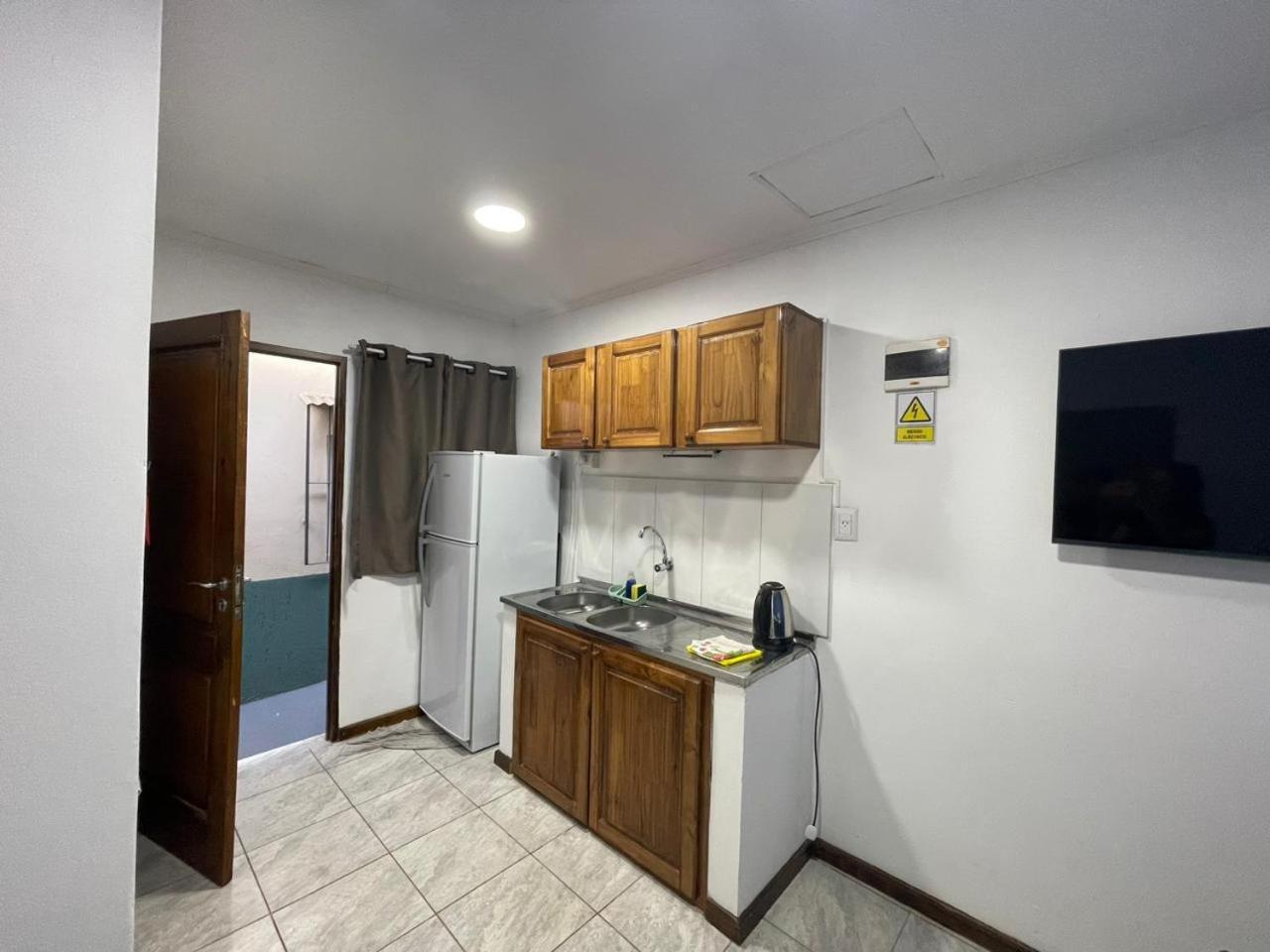 Apart Candioti Departamentos Puerto Iguazú Dış mekan fotoğraf